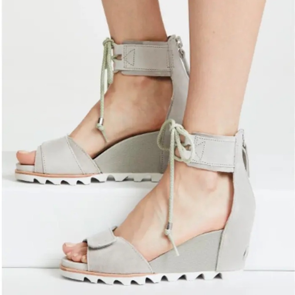 Sorel - Joanie Wedge Sandal Ankle Lace with Velcro strap- 8 NWT gray